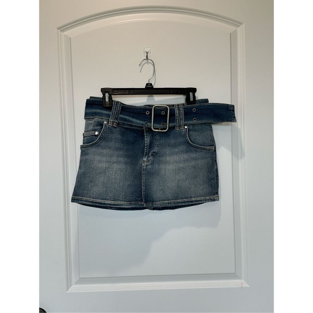 Pilcro Anthropologie Belted Denim Micro Skirt Size 6